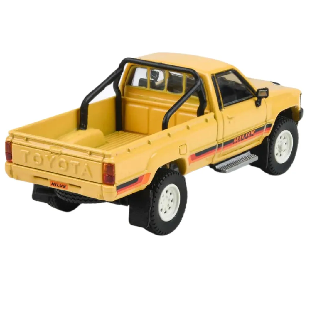 1984 Yellow Toyota Hilux Single Cab 1:64 Scale Die-Cast Car Para64