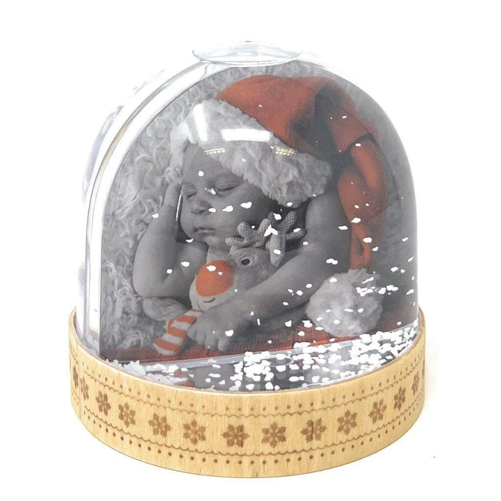 70 x 62mm Blank Wooden Snowflake Snow Dome - Pack of 6