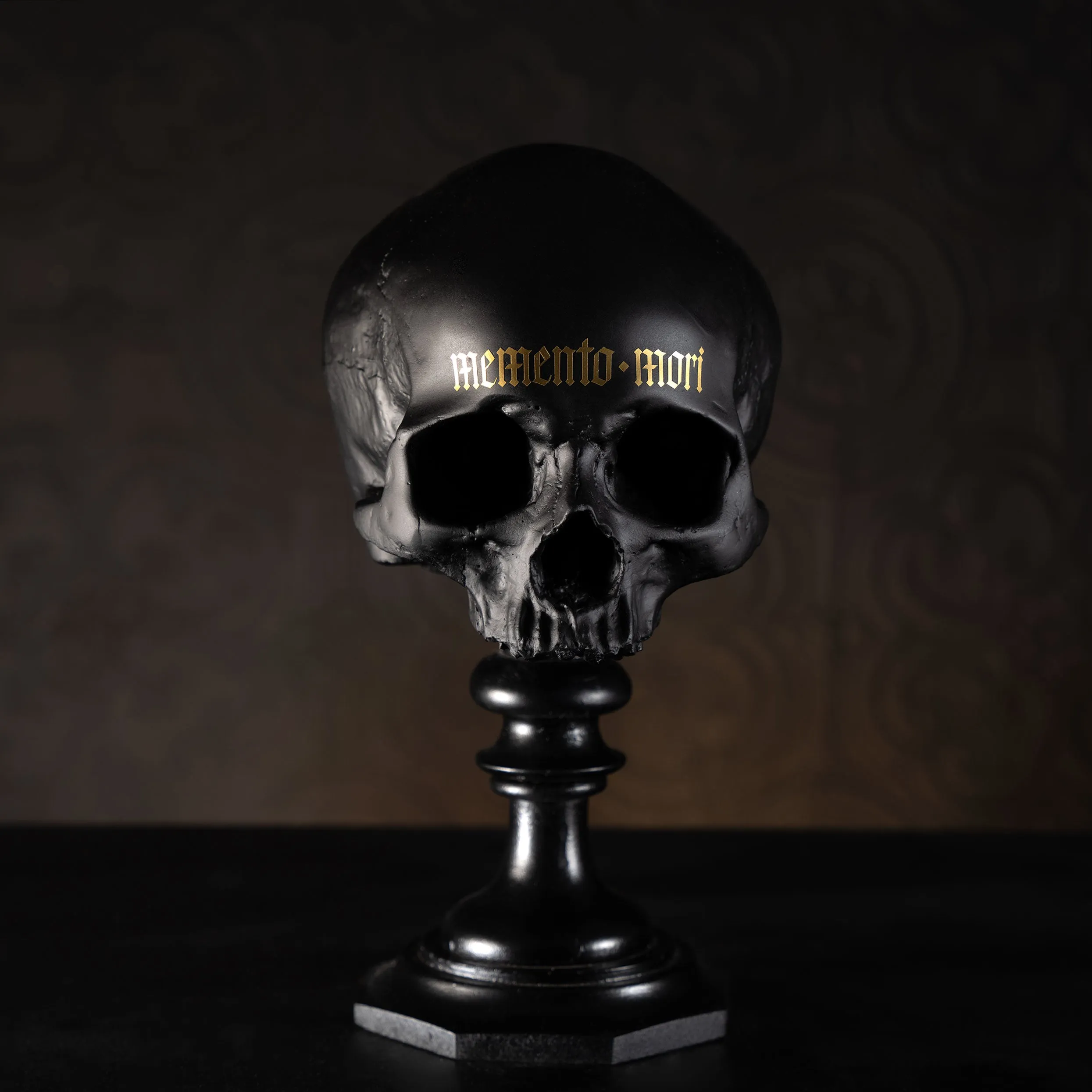 Memento Mori - Skull Plinth