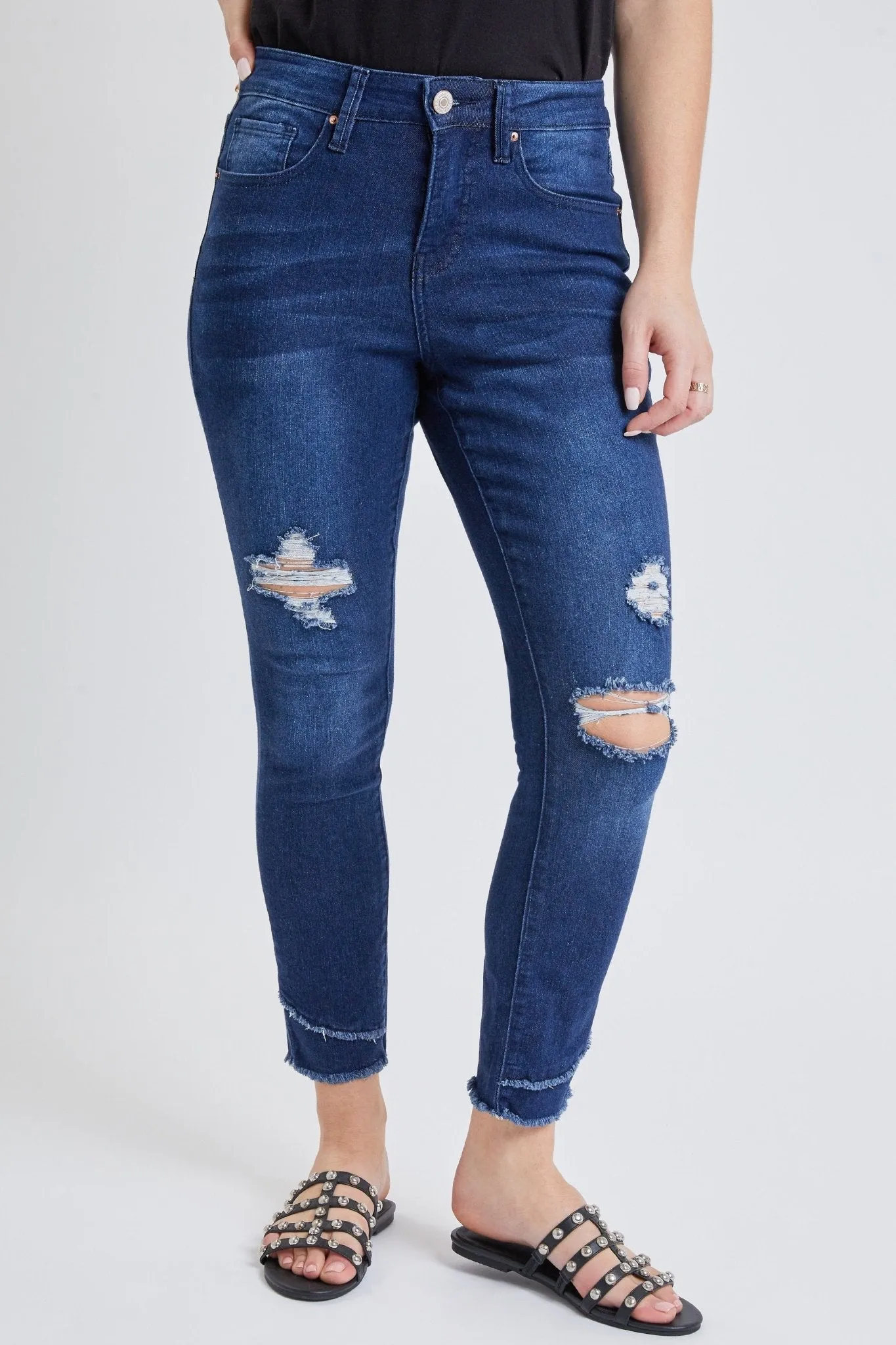Missy Skinny Ankle Jean With Double Frayed Hem Made With Recycled Fabric , Pack Of 12