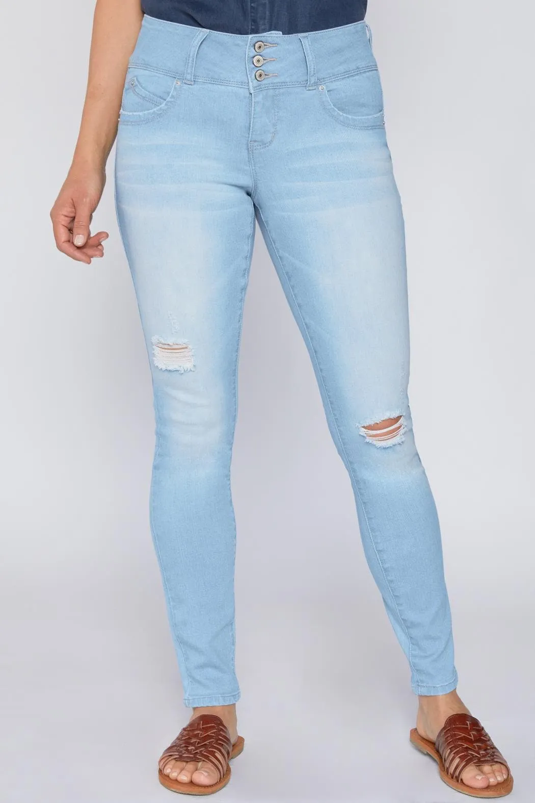Women's WannaBettaButt 3 Button Skinny Sustainable Jean