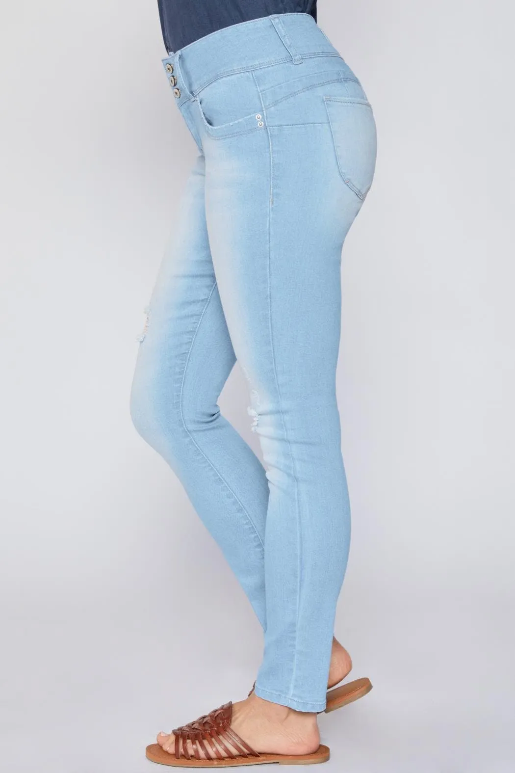 Women's WannaBettaButt 3 Button Skinny Sustainable Jean